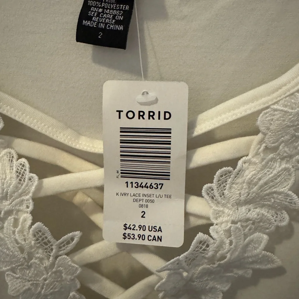 Torrid top - Picture 2 of 5
